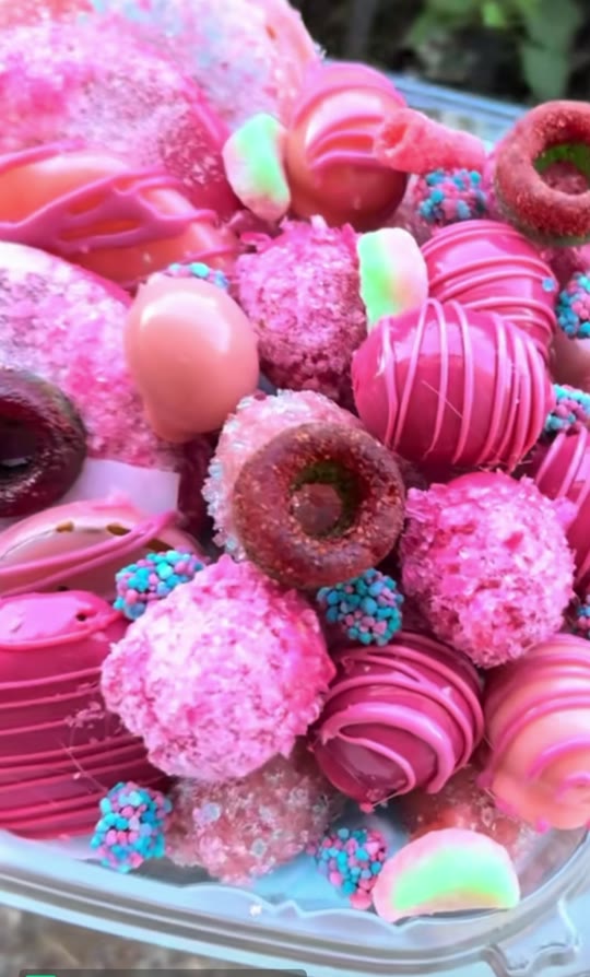 Cotton candy and watermelon tray close-up